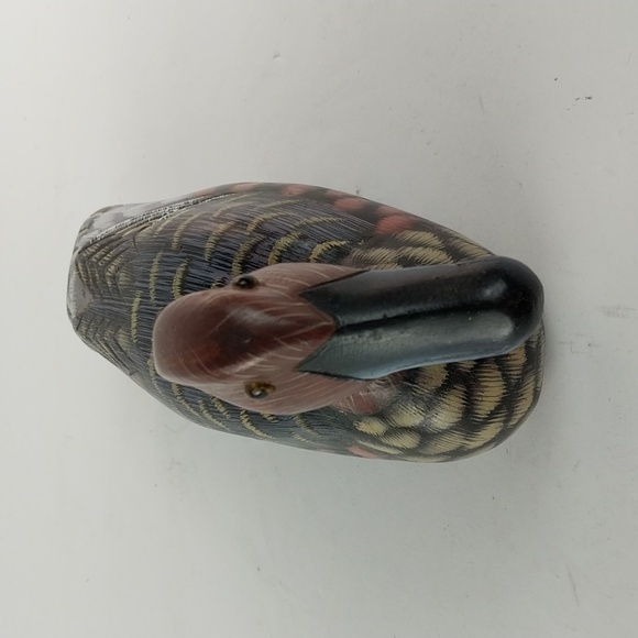 Hand Painted wooden duck decoy - Picture 3 of 4